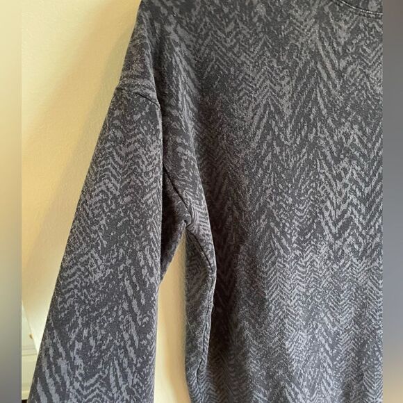 Athleta Blue Sweatshirt Size XS - Picture 4 of 7